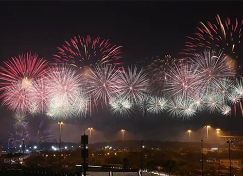 班玛县焰火晚会